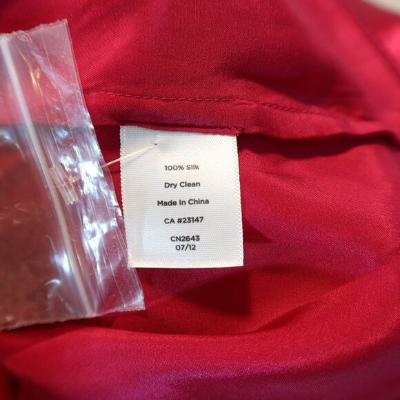 TALBOTS Vibrant Fuchsia Silk Long Sleeve Blouse Top 16P Holiday Professional - Picture 7 of 8